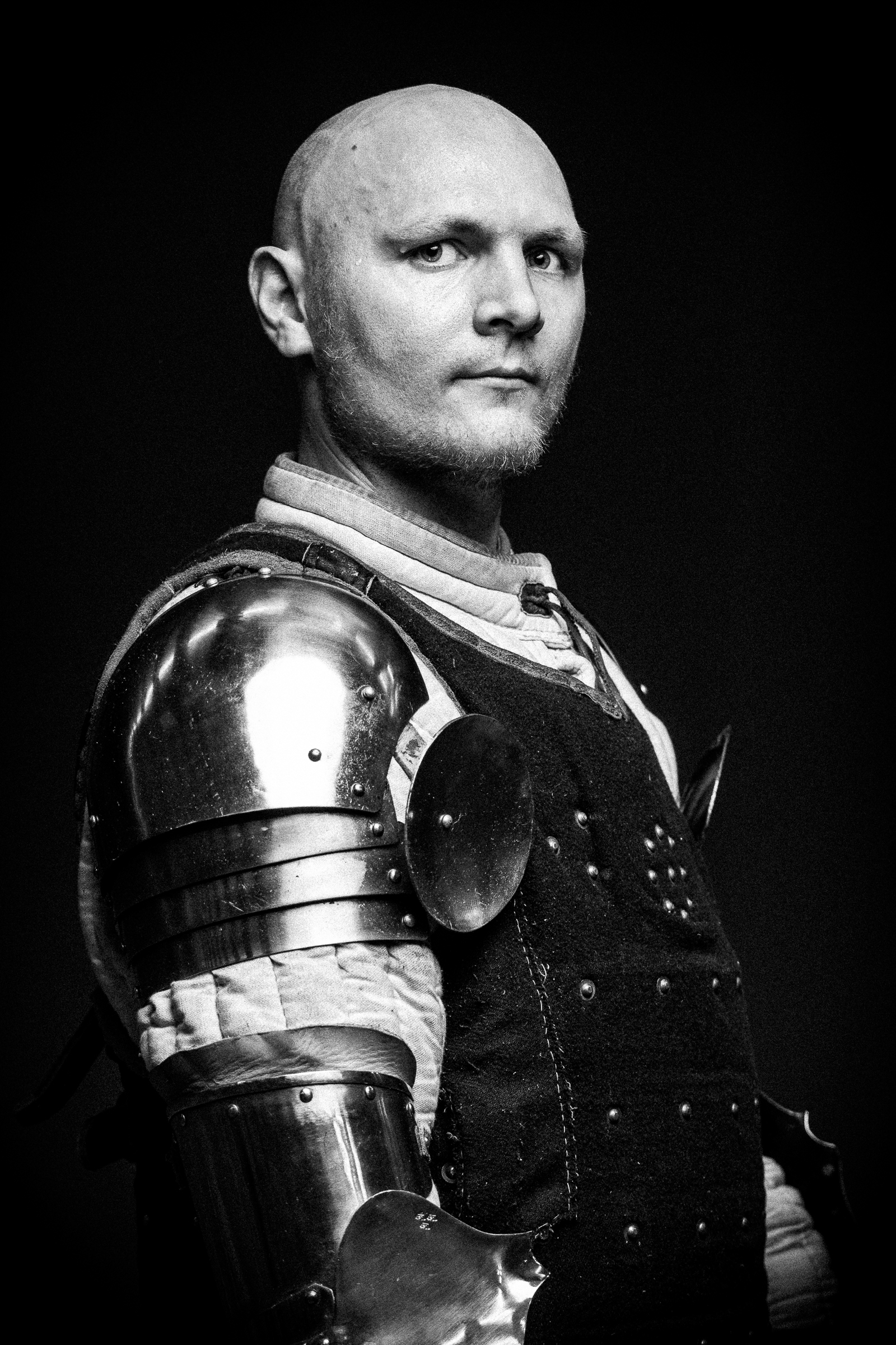 Geoffrey photographe portraitiste à Metz et Nancy photo créative artistique comédien artiste passion loisir médiéval costume historique